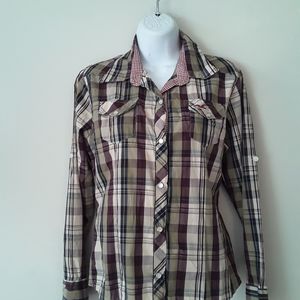 4/$20 Hollister plaif fall colors button up